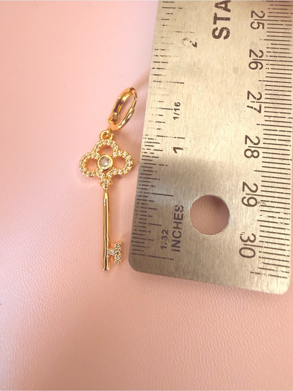 Gold plated key lock Hoop Earrings - Picture 4 of 5